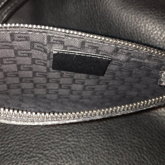 Gucci leather black hobo bag - Picture 7 of 8